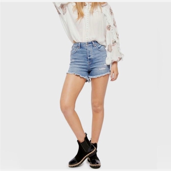 Free People × We The Free CRVY Button Fly Short - Picture 4 of 4